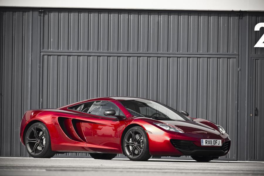  McLaren MP4-12C 2009 года  (фото 220 из 268)